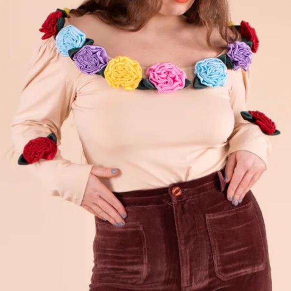 Samantha Pleet Persephone Garland Blouse - Picture 3 of 7